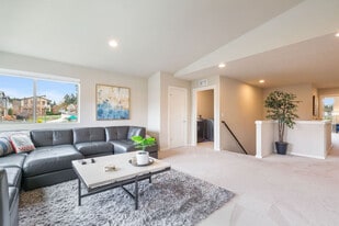 9827 S 229th Pl in Kent, WA - Building Photo