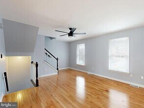 8 Rutherford Pl in Harpers Ferry, WV - Building Photo - Building Photo