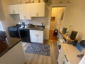 65 Chiswick Rd in Boston, MA - Foto de edificio - Building Photo