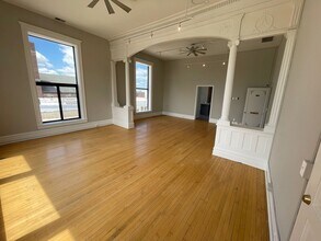 1620-20 W Huron St in Pontiac, MI - Building Photo - Building Photo