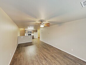 2125 Buena Vida Ln in Edmond, OK - Building Photo - Building Photo