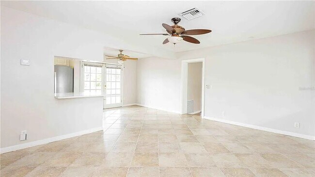 5300 Locksley Ave in Orlando, FL - Building Photo - Building Photo