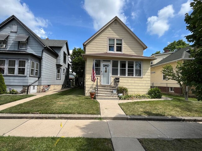 property at 2446 Lewis St