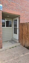 8047 Wolff St in Westminster, CO - Foto de edificio - Building Photo