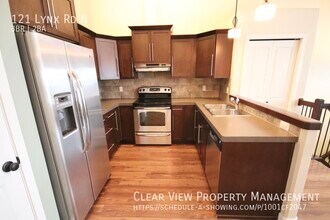 121 Lynx Rd N in Lethbridge, AB - Building Photo - Building Photo