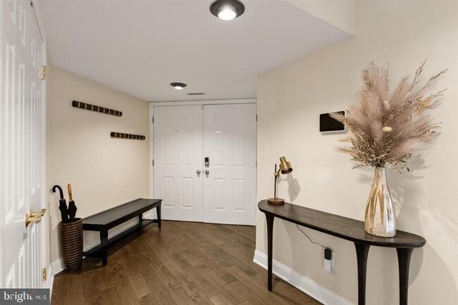 property at 962 Chanticleer