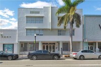 7326 Collins Ave photo'