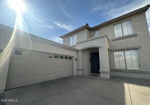 90 W Beechnut Pl in Chandler, AZ - Building Photo