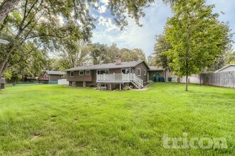 17230 14th Ave N in Minneapolis, MN - Building Photo - Building Photo