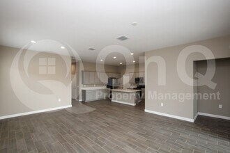 40774 W Sunland Dr in Maricopa, AZ - Building Photo - Building Photo