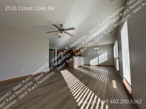 2530 Cedar Cv Rd in Lincoln, NE - Building Photo - Building Photo