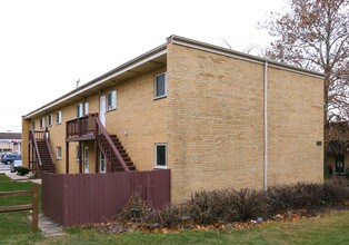 593 Park Plz in Glen Ellyn, IL - Building Photo - Building Photo