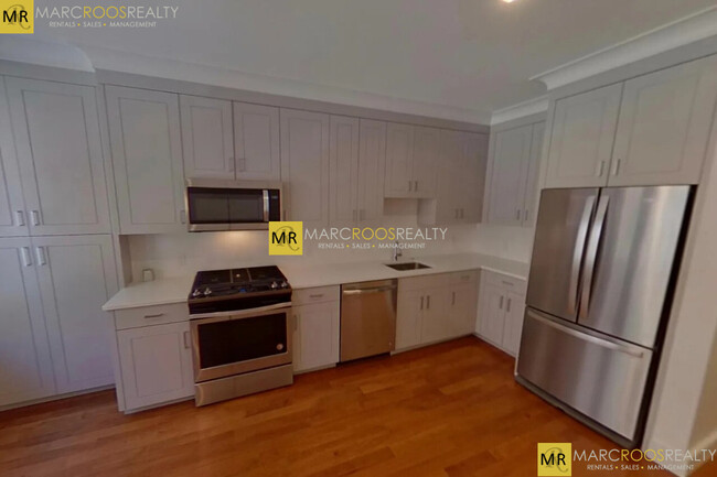 11 Temple Pl, Unit RW in Boston, MA - Foto de edificio - Building Photo