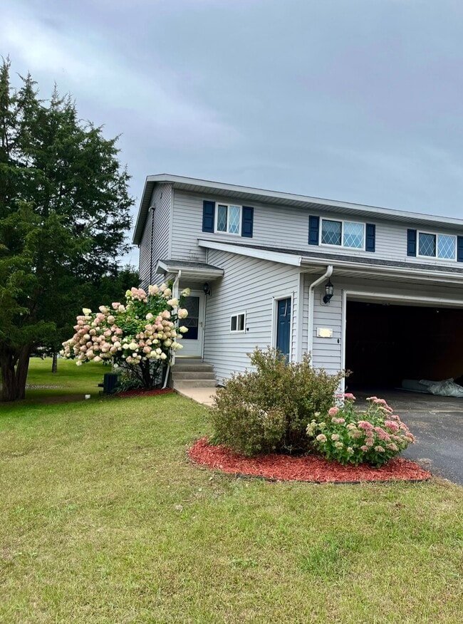 property at 813 Stein Ct