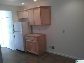 37 W Ettwein St in Bethlehem, PA - Building Photo - Building Photo