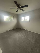 23661 4th St, Unit Unit 4 in Grand Rapids, OH - Foto de edificio - Building Photo