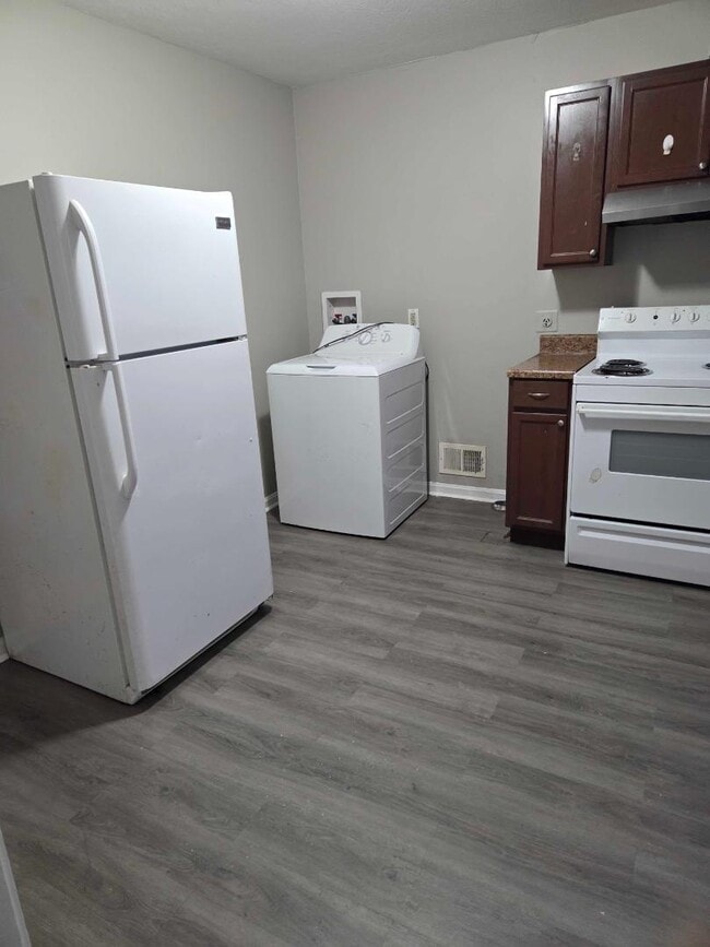 4178 Churchman Ave in Louisville, KY - Building Photo - Building Photo