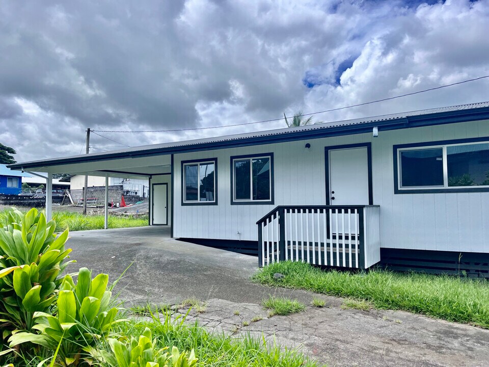 1486 Kinoole St in Hilo, HI - Building Photo