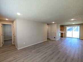 17505-17507 8th Ave E in Spanaway, WA - Building Photo - Building Photo