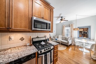 30 Vinton St, Unit 1 in Boston, MA - Building Photo - Building Photo