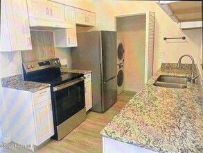 135 S Arizona Ave in Prescott, AZ - Building Photo - Building Photo