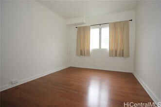 701 Pensacola St in Honolulu, HI - Building Photo - Building Photo