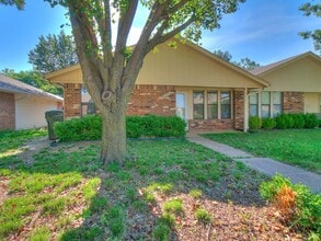 1213 Clearwater Dr in Norman, OK - Building Photo - Building Photo