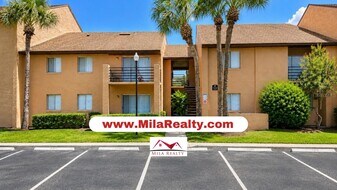 5220 Via Hacienda Cir in Orlando, FL - Building Photo