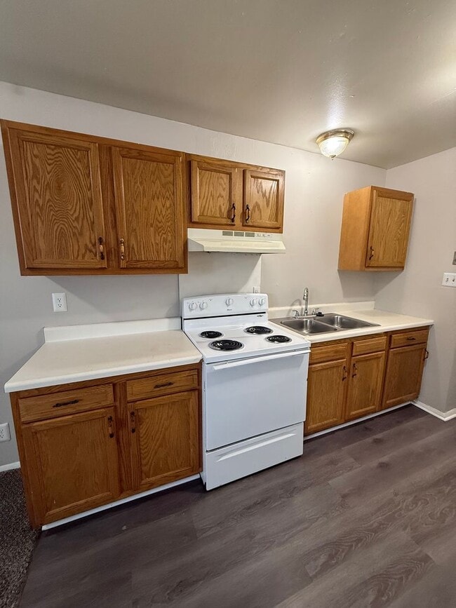 4915 Rolling Ridge Dr in Evansville, IN - Building Photo - Building Photo