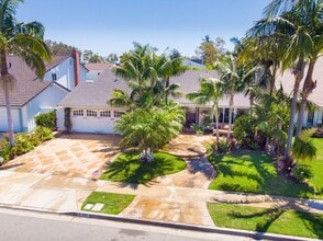 2780 Bluebird Cir in Costa Mesa, CA - Building Photo - Building Photo