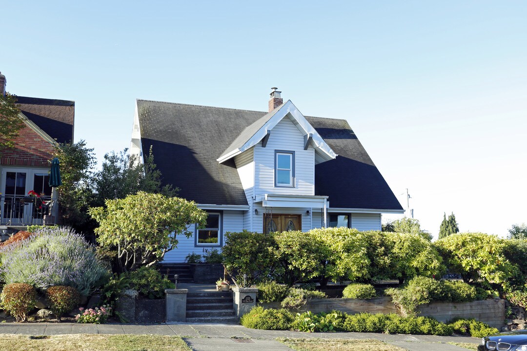 3321 NW 72nd St in Seattle, WA - Foto de edificio