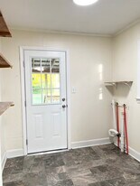 818 Mulberry St in Elizabethton, TN - Building Photo