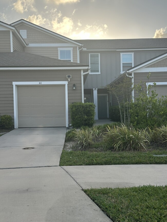 property at 44 Buckley Ct