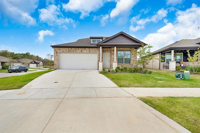 110 Capewood Dr in Terrell, TX - Building Photo