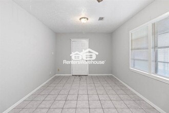 12109 22nd St in Santa Fe, TX - Building Photo - Building Photo