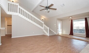 5331 Windsong Trail in Houston, TX - Building Photo - Building Photo