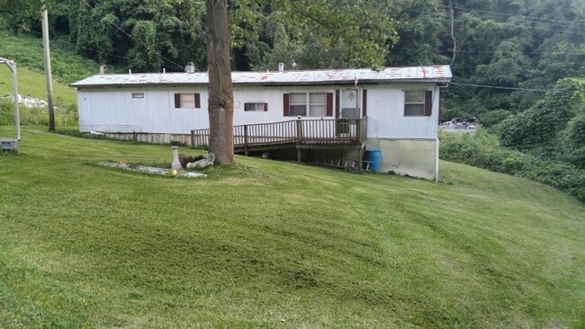 property at 2100 VA-107