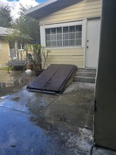 14119 Erwin St in Van Nuys, CA - Foto de edificio - Building Photo
