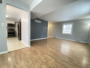 1540 5th Ave SW in Rochester, MN - Building Photo - Building Photo