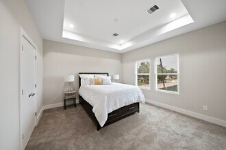 8672 Easthaven Blvd in Houston, TX - Building Photo - Building Photo