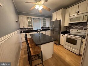 44 E Walnut St in Sellersville, PA - Building Photo - Building Photo