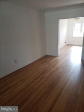 808 Mildred Ave in Dundalk, MD - Foto de edificio - Building Photo