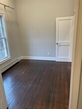 94 New York Ave in Sound Beach, NY - Building Photo - Building Photo