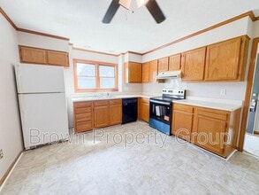 5827 Labonte Dr in Hope Mills, NC - Building Photo - Building Photo