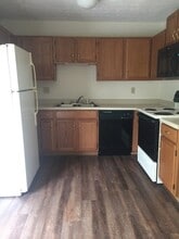 760 Village Dr in Glen Carbon, IL - Building Photo - Building Photo