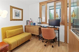 150 N Bedford Rd, Unit 3F in Chappaqua, NY - Building Photo - Building Photo