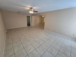 1305 Andes Dr in Winter Springs, FL - Building Photo - Building Photo