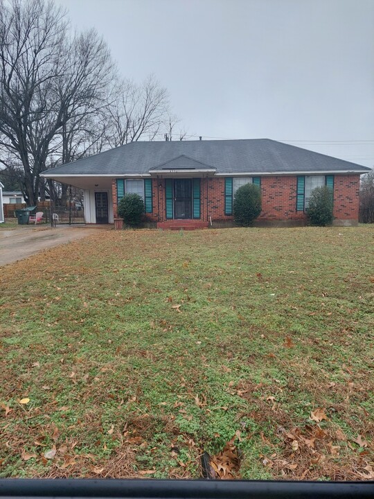 4559 Aldridge Dr in Memphis, TN - Building Photo