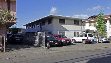 2415 Rose St in Honolulu, HI - Foto de edificio - Building Photo