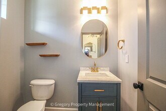 17933 27th Ave SE in Bothell, WA - Building Photo - Building Photo